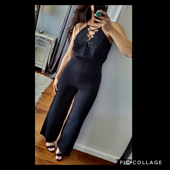 Classic Black lace  jumpsuit - Picture 2 of 7